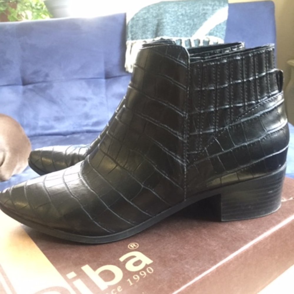 Diba ankle bootie - Picture 3 of 3